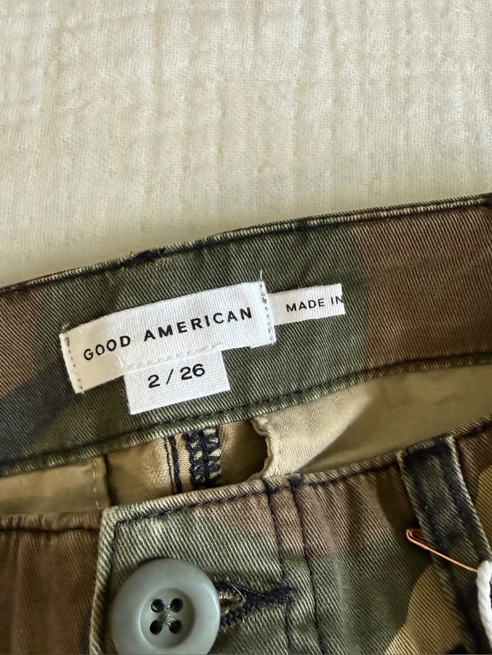 Good American WoMen's Cargo Pants in Olive and Brown Camo